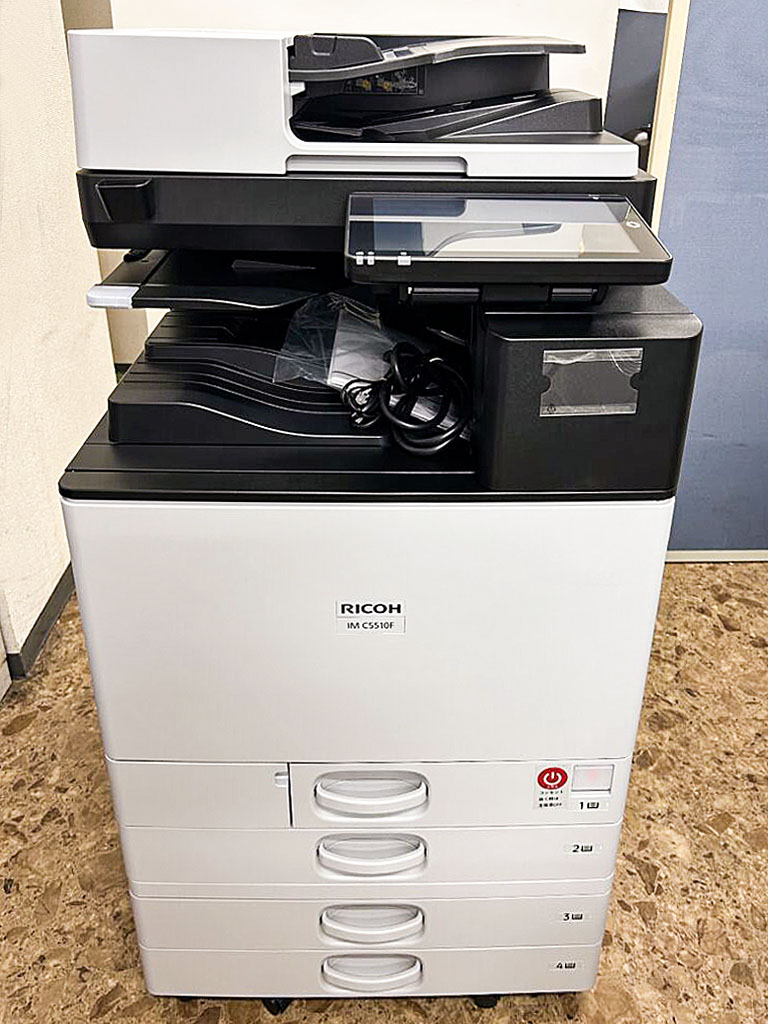 RICOH リコーカラー複合機 IMC5500